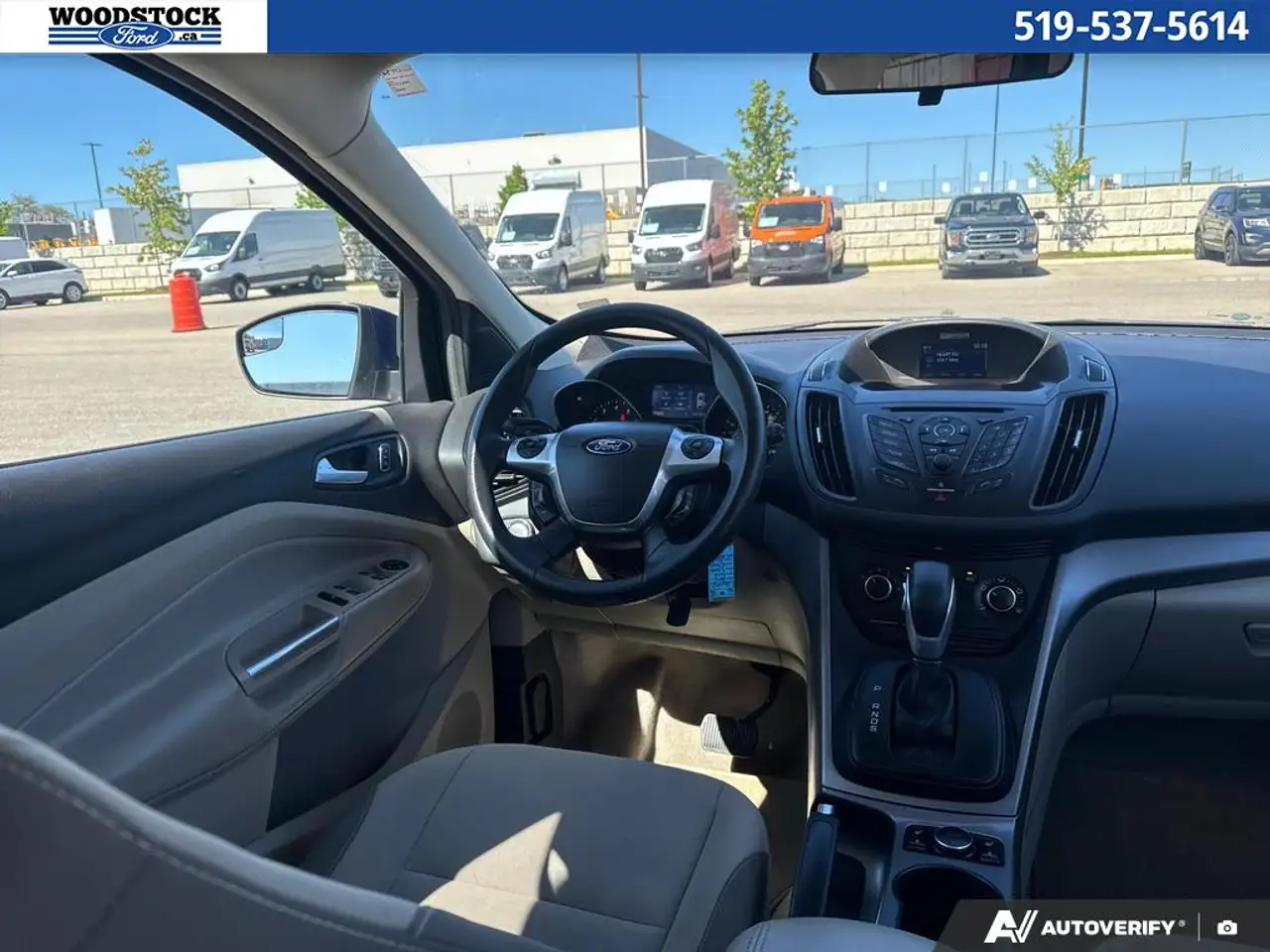 Ford Escape снимка Ford Escape