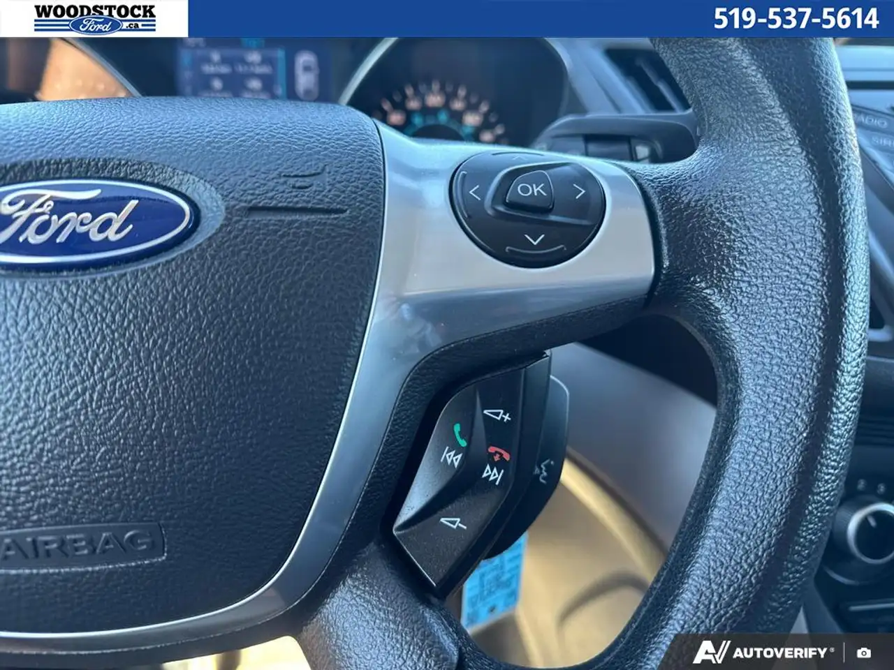 Ford Escape снимка Ford Escape