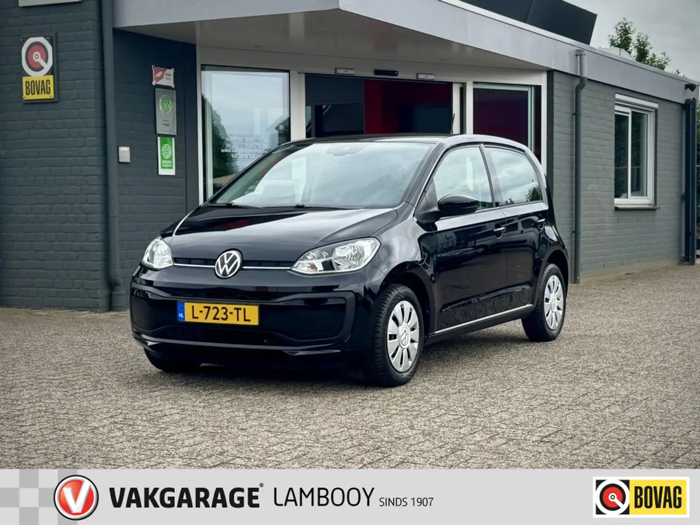 Volkswagen up! 1.0 Airco Origineel Nederlands Bluetooth DAB Noir - 1