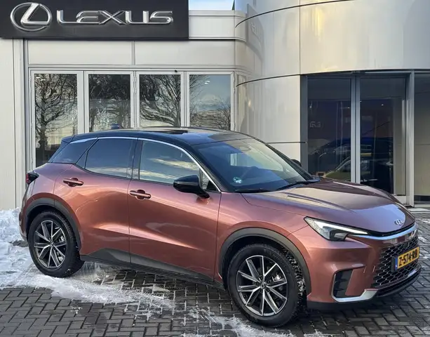 Lexus LBX Emotion 2WD NL-AUTO TECHPACK KEYLESS STOELVERW STU