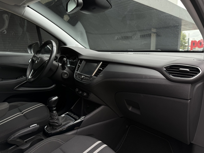 Opel Crossland 1.2 Turbo Edition — photo 9
