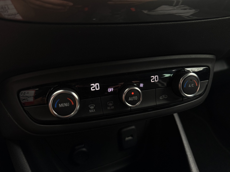 Opel Crossland 1.2 Turbo Edition — photo 15