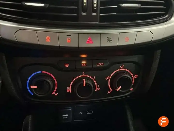 Fiat Tipo 2019, foto 20
