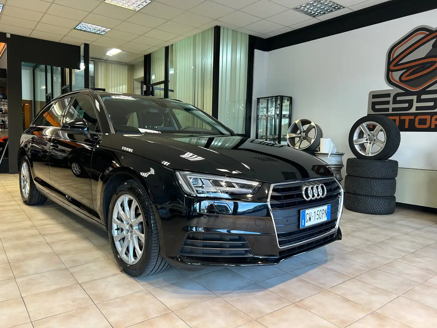 Audi A4 A4 V 2019 Avant 30 2.0 tdi Business 122cv s-tronic Nero - 1
