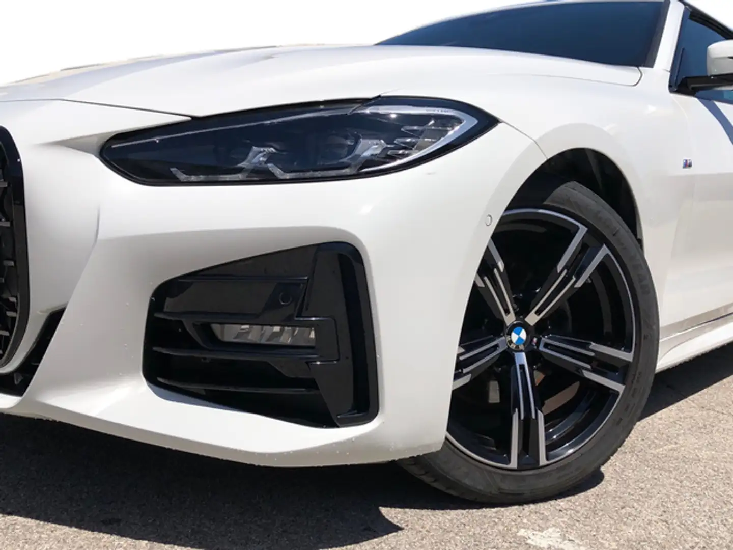 BMW 420 420iA Cabrio Biały - 2
