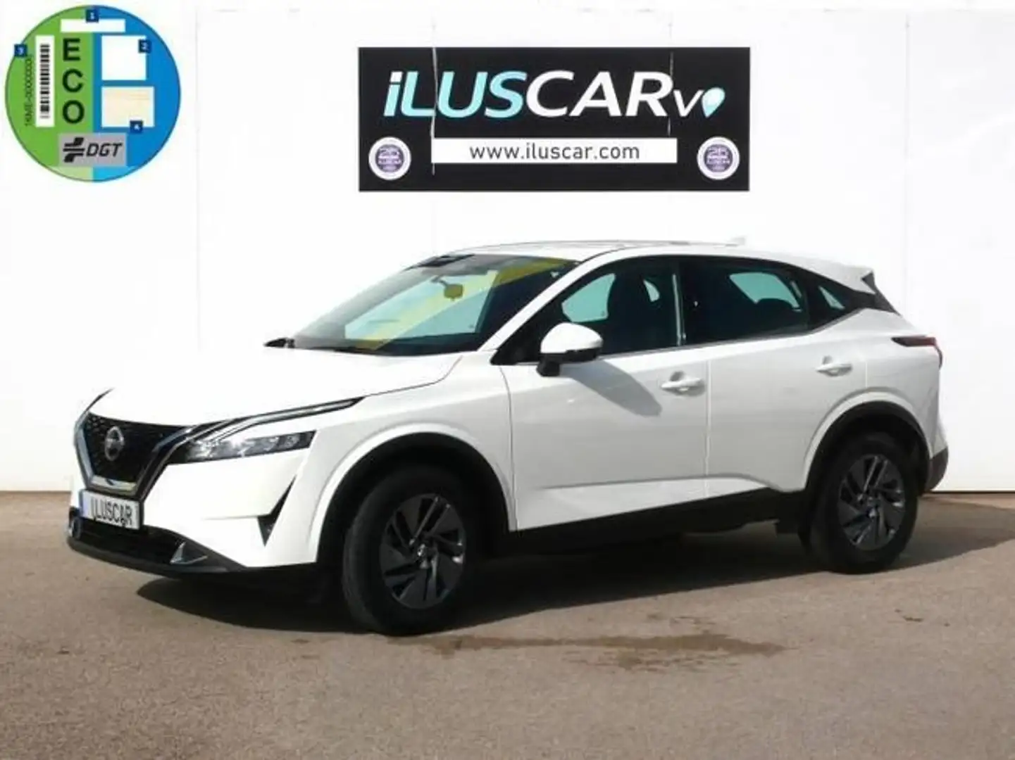 Nissan Qashqai DIG-T 103kW (140CV) mHEV 4x2 Acenta Weiß - 1