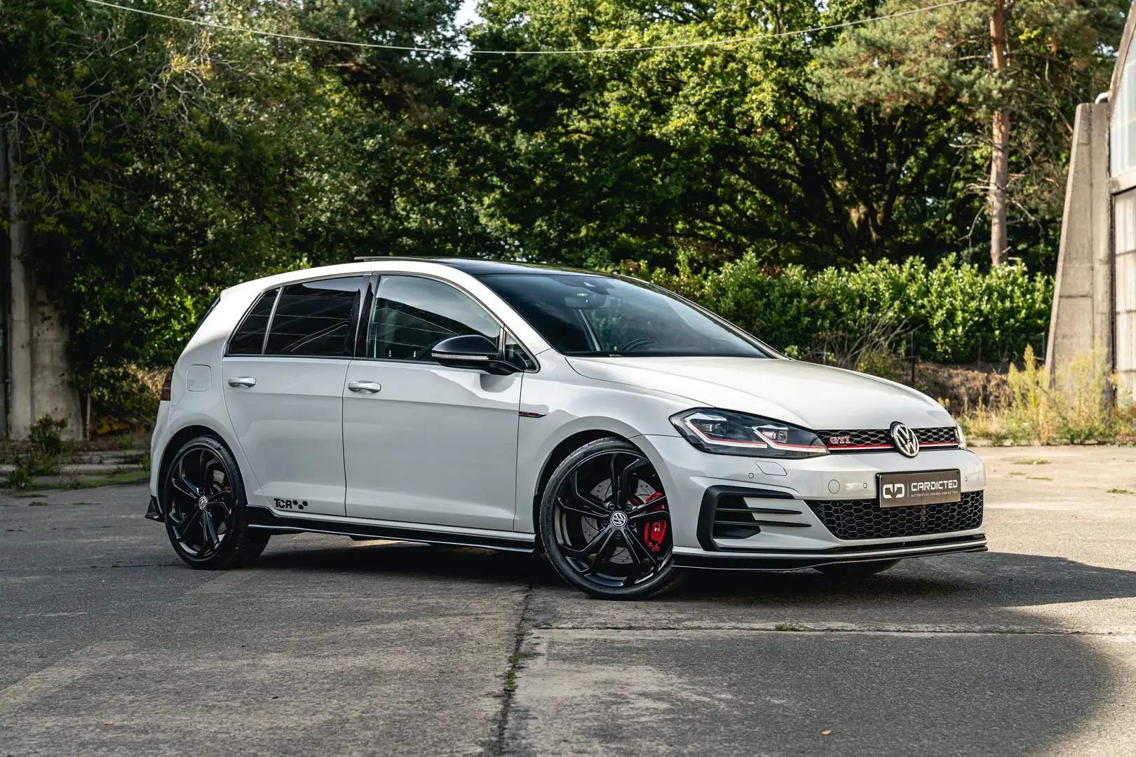 Volkswagen Golf GTI APPLE CARPLAY / PANO / ALCANTARA / 290 PK / Blanc - 1