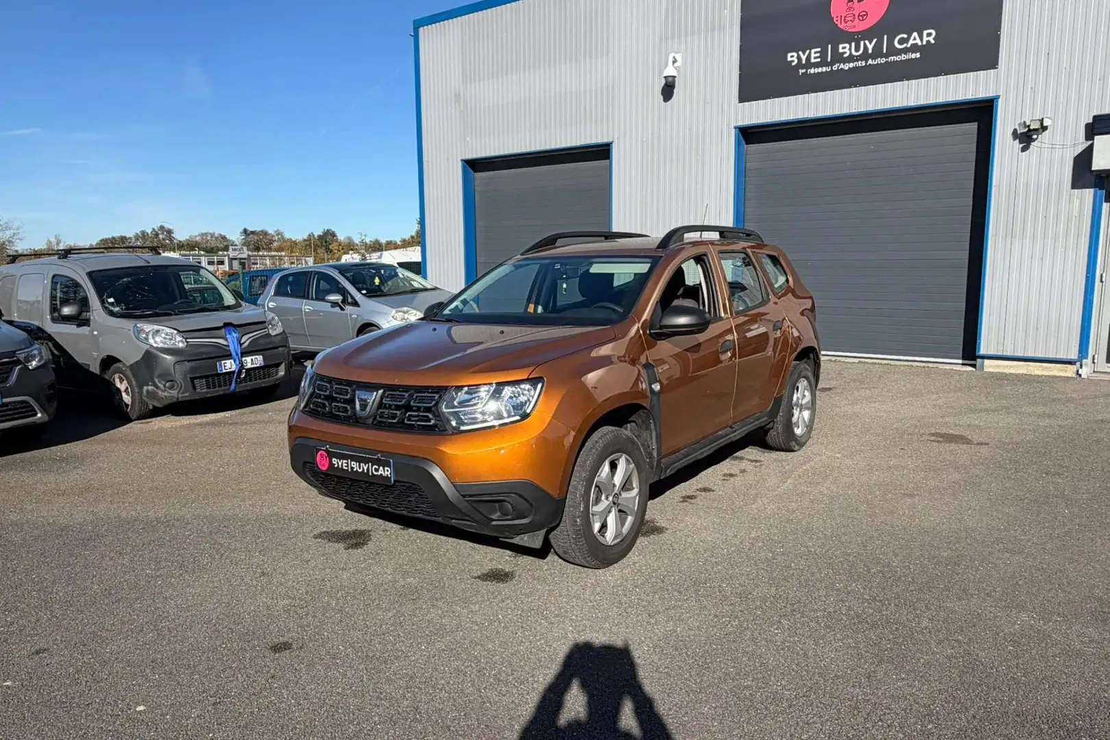 Dacia Duster Duster II  1.0L ESSENCE ECO-GPL 100ch 2020 ATTACHE REMORQUE GRTIE 12MOIS Orange - 1