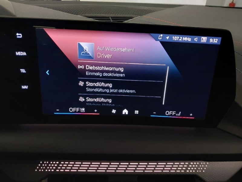 BMW 120 i  M Sport PRO AHK Massage 360° 19Zoll — photo 13