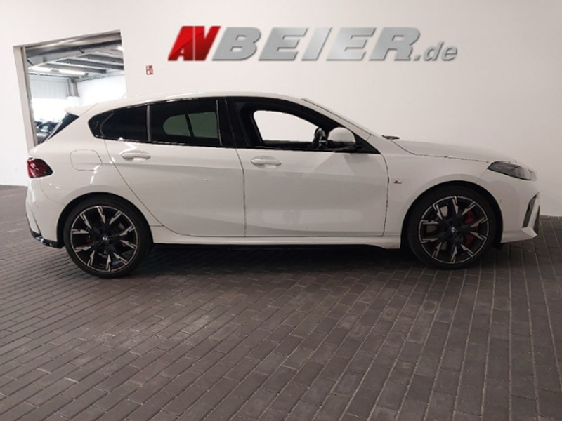 BMW 120 i  M Sport PRO AHK Massage 360° 19Zoll — photo 3