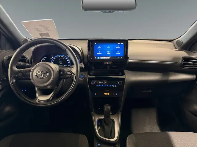 Toyota Yaris Cross view 11