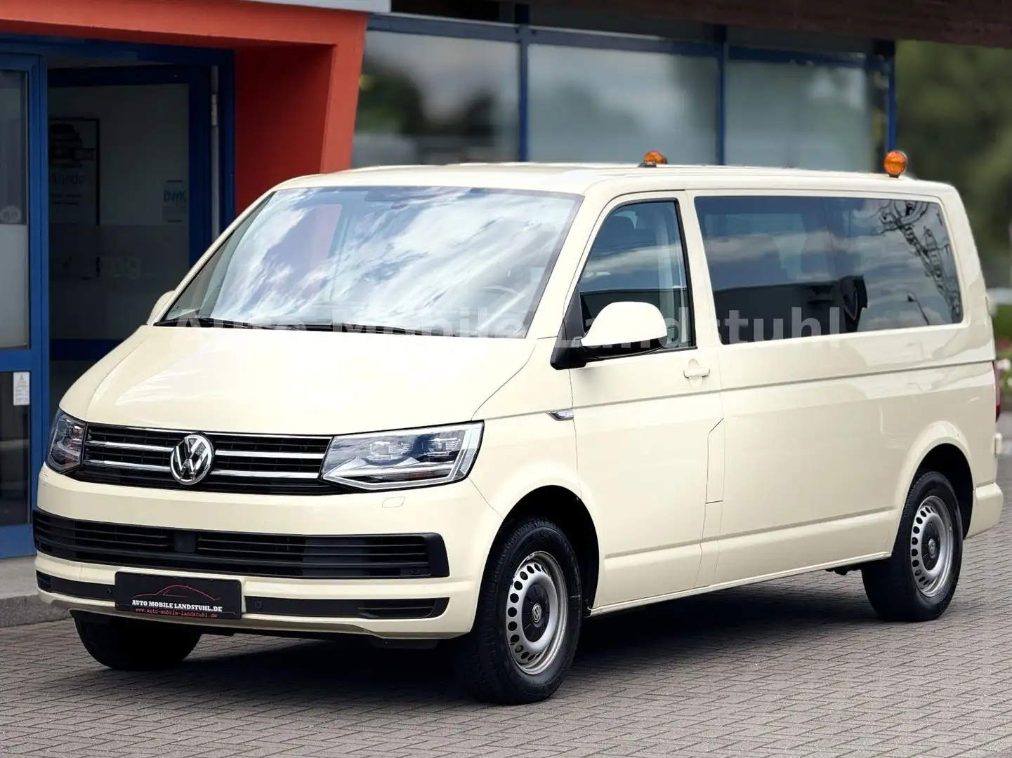 Volkswagen T6 Transporter T6*2.0-TDI*CARAVELLE*COMFORTLINE*LANG*LEDER*LED* - 1