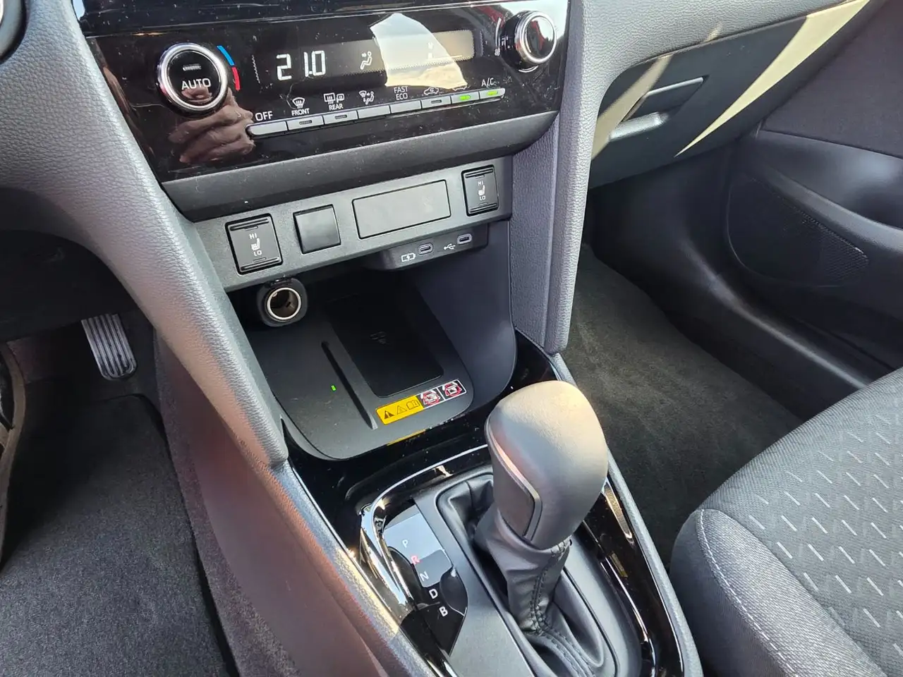 Toyota Yaris Cross 1.5 Hybrid Teamplayer Winter-Paket 13