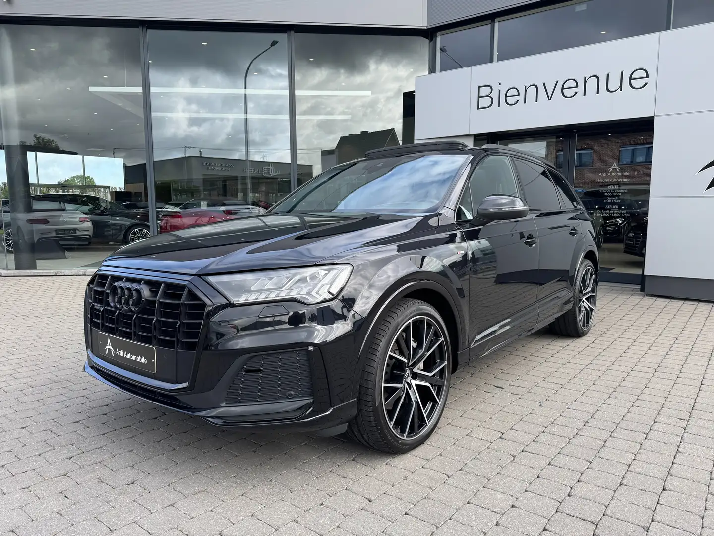 Audi Q7 TDi Quattro S line *GARANTIE 12 MOIS*7 PLACES* Noir - 1