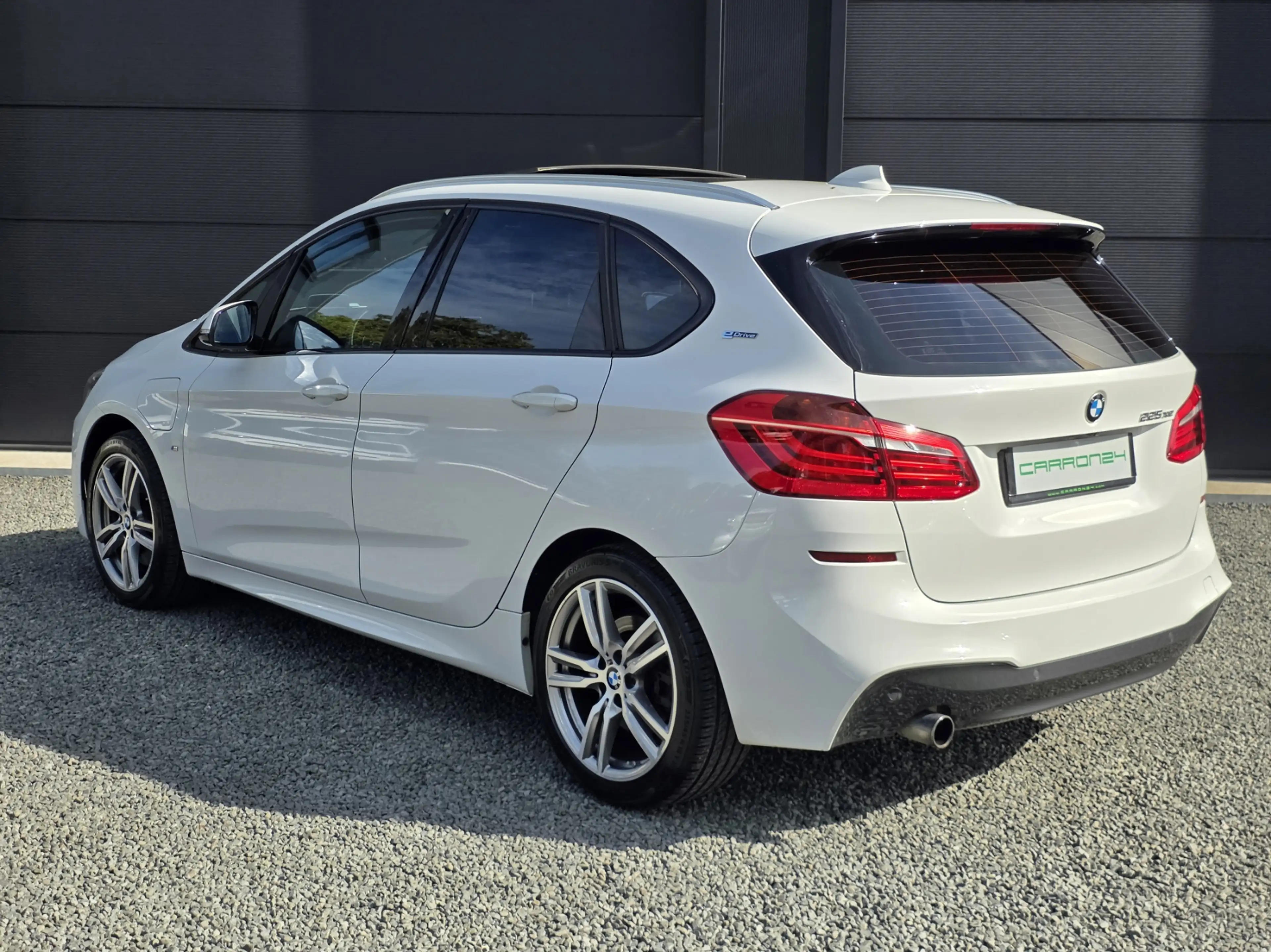 BMW 225 2-serie Active Tourer 225xe M-Sport - Centennial H — photo 6