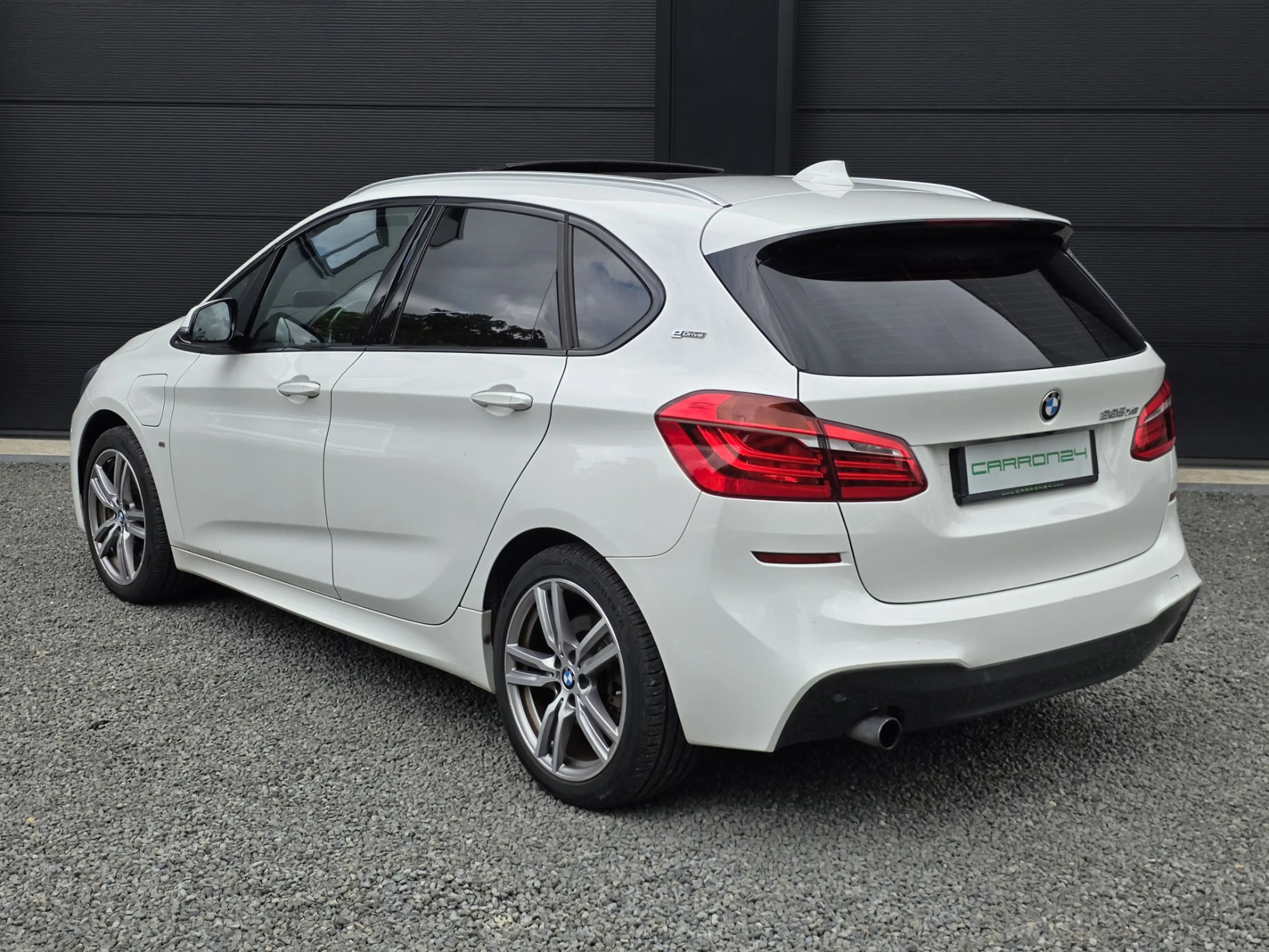 BMW 225 2-serie Active Tourer 225xe M-Sport - Centennial H — photo 6