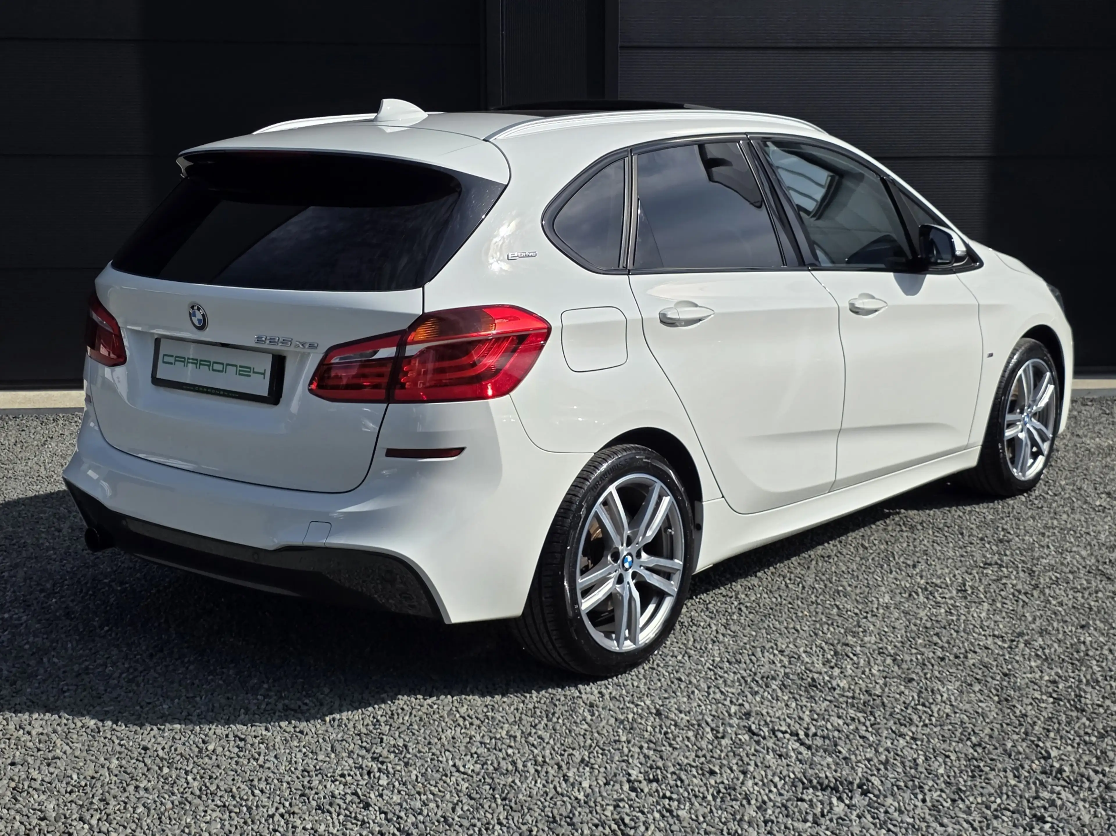 BMW 225 2-serie Active Tourer 225xe M-Sport - Centennial H — photo 8