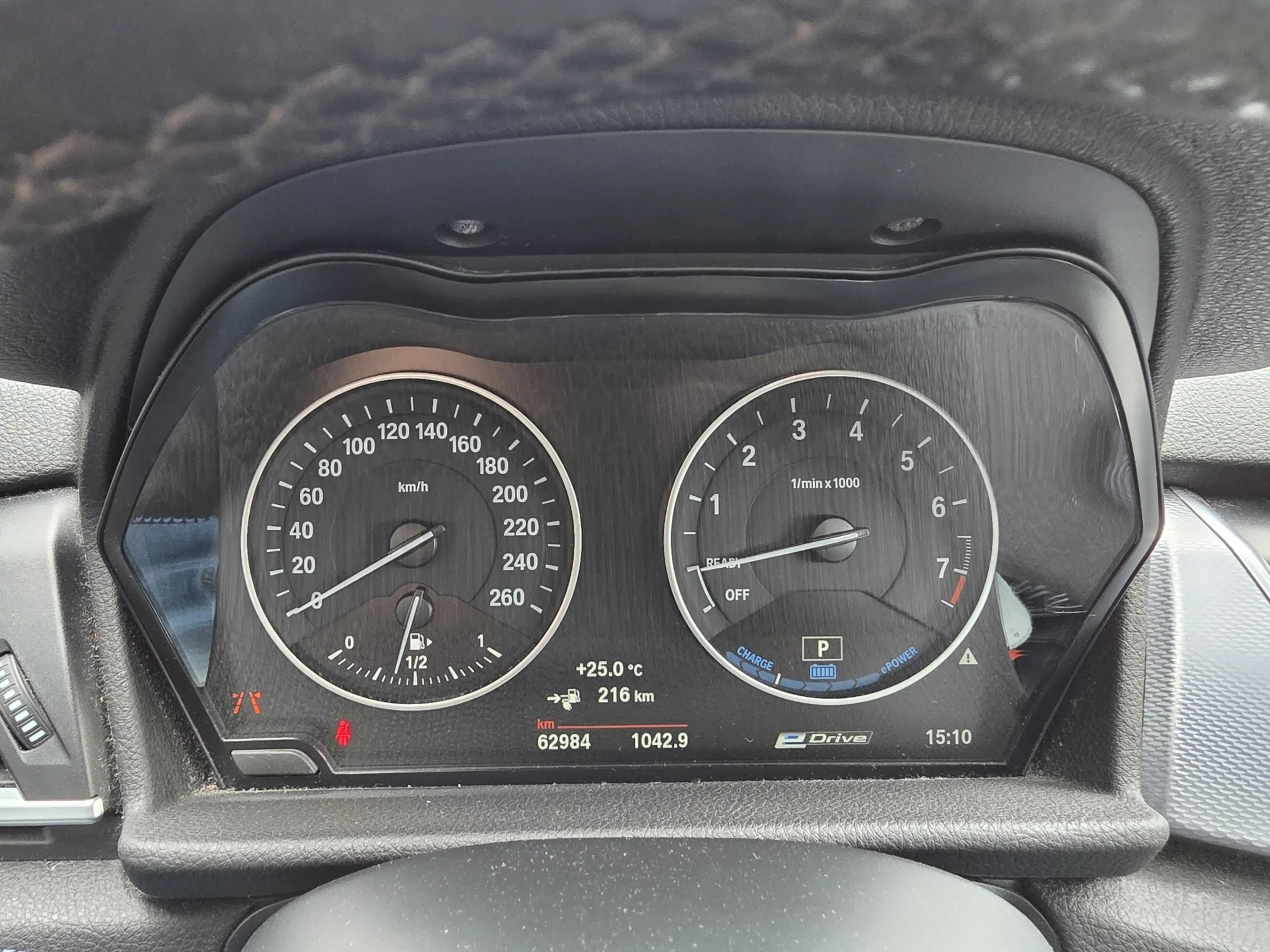 BMW 225 2-serie Active Tourer 225xe M-Sport - Centennial H — photo 9