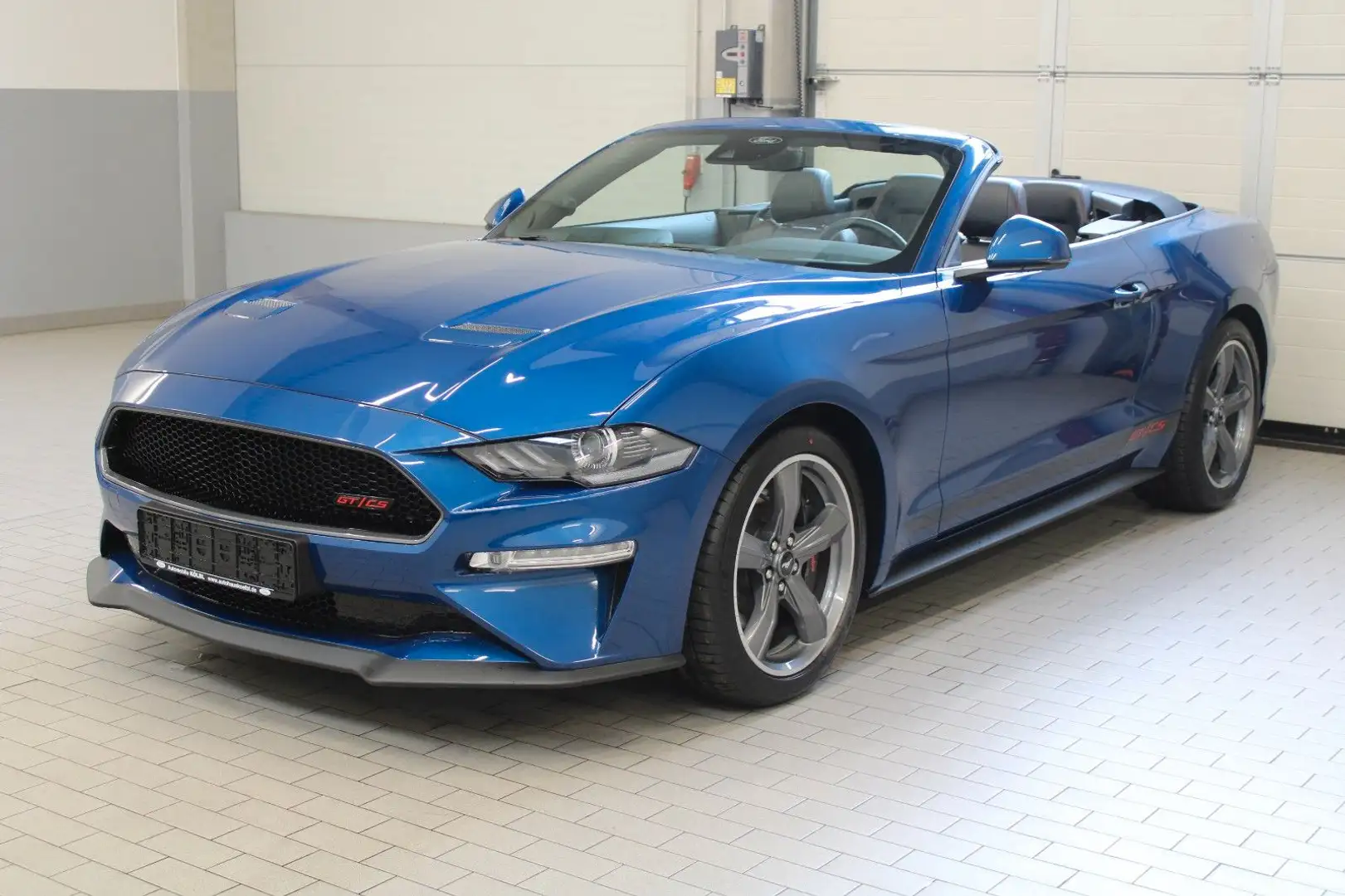 Ford Mustang Cabrio California V8 Aut., MAGNE RIDE Blue - 2