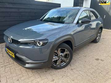 E-SkyActiv 145 Luxury 36 kWh, Schuifdak, Alle Opti