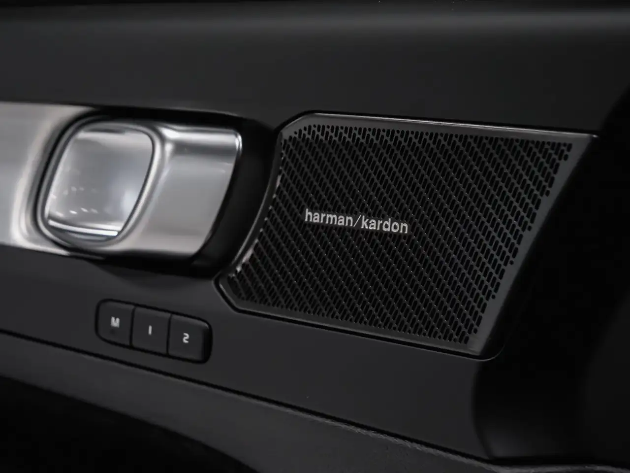 Volvo XC40 снимка Volvo XC40