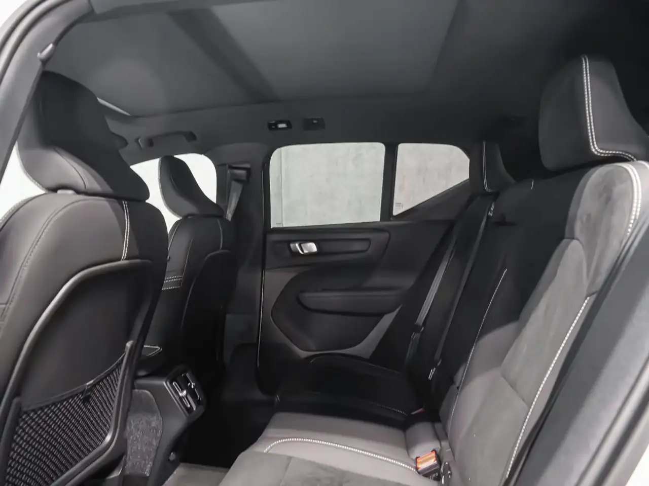 Volvo XC40 снимка Volvo XC40