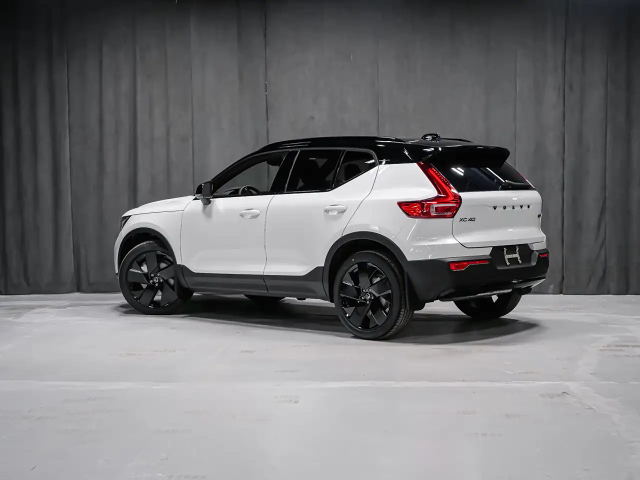 Volvo XC40 снимка Volvo XC40