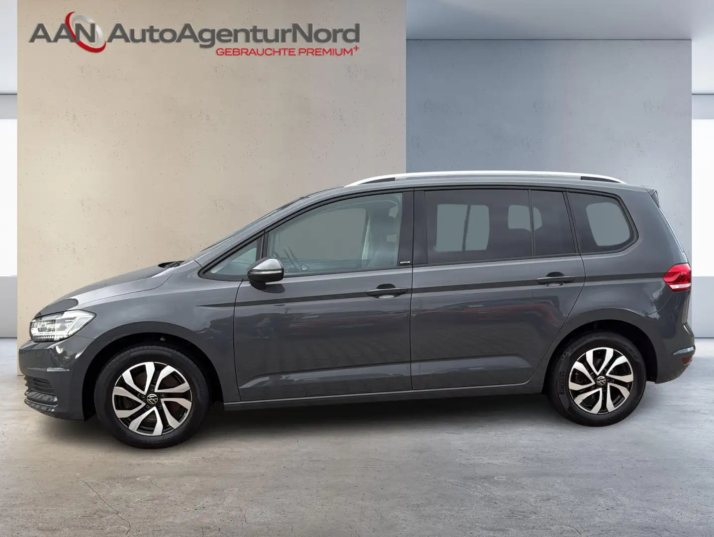 Volkswagen Touran 2.0 TDI DSG Active+AHK+ACC+KAMERA+LED - 2