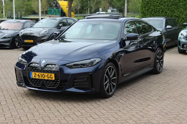 BMW I4 view 7
