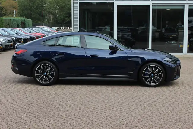 BMW I4 view 6