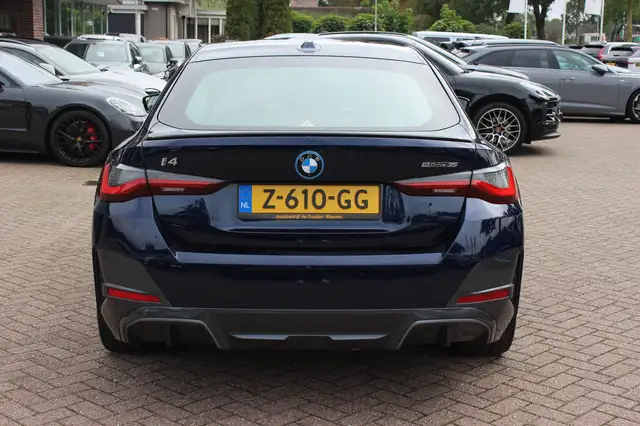BMW I4 view 16