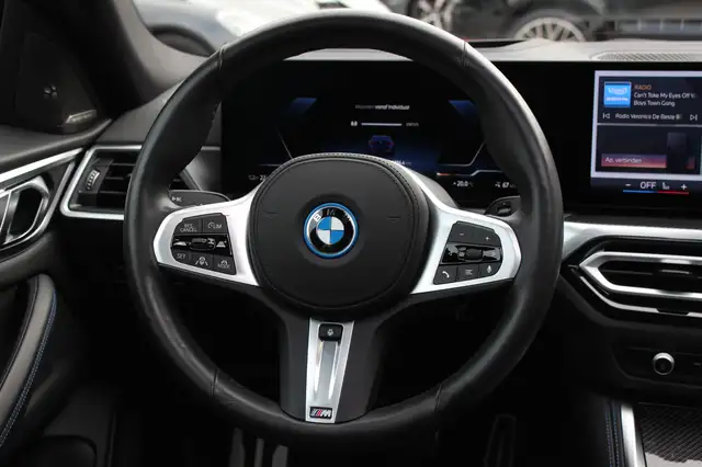 BMW I4 view 19