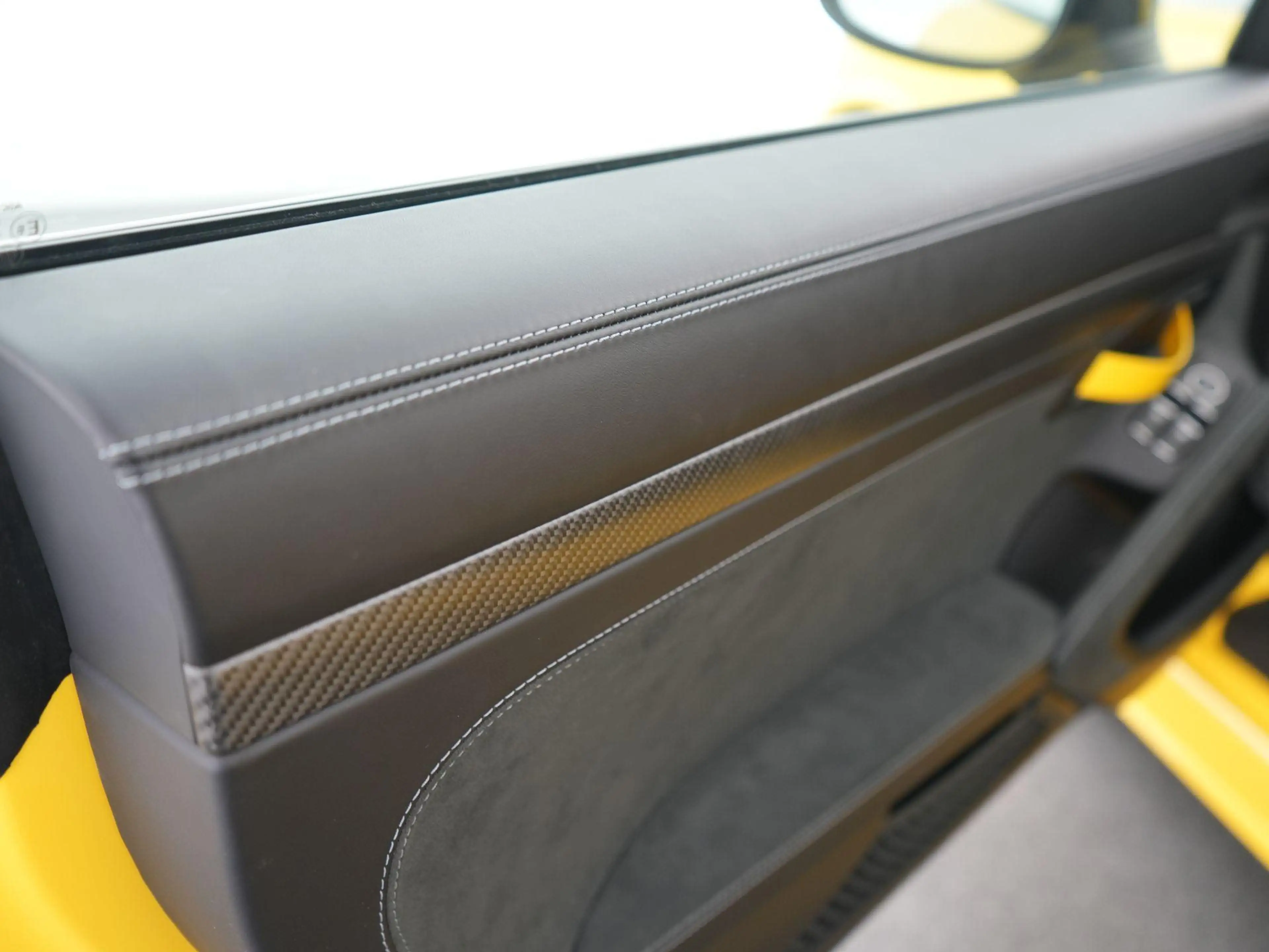 Porsche 718 GT4 RS — photo 15