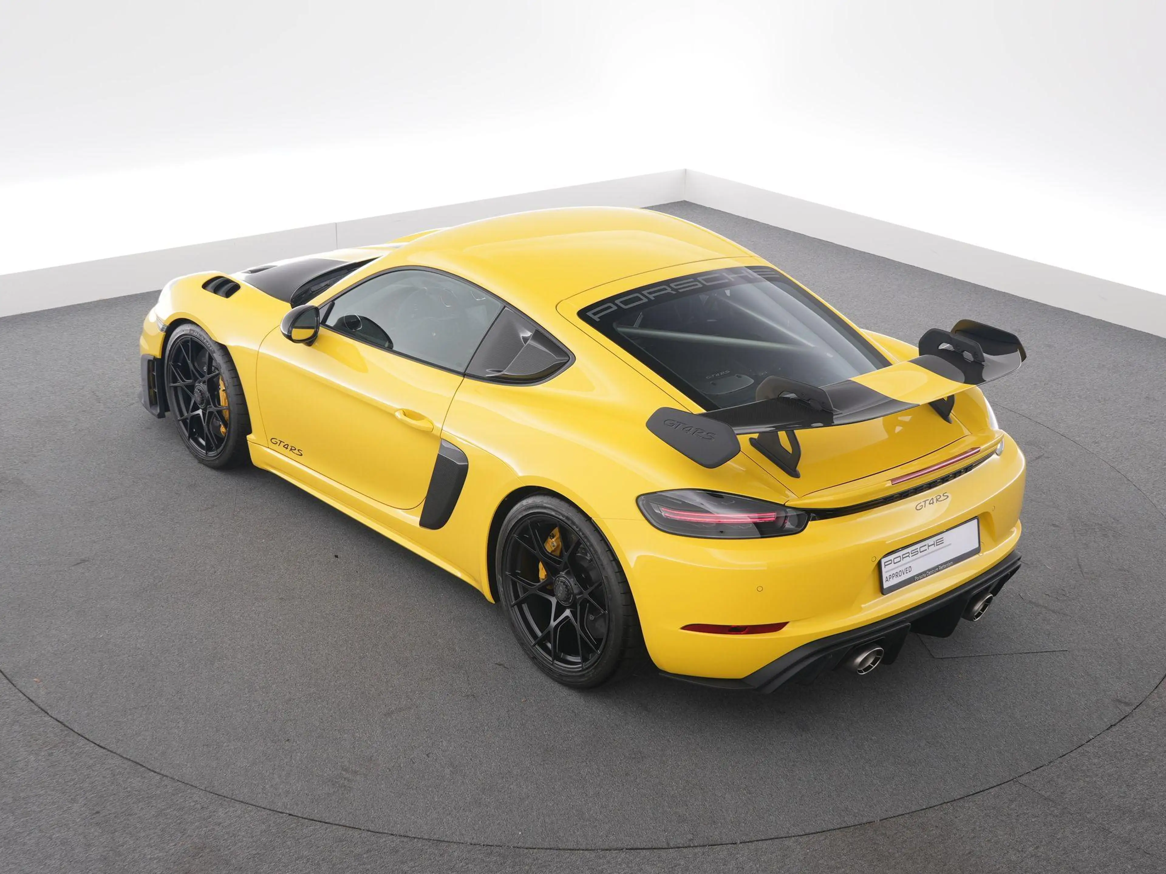 Porsche 718 GT4 RS — photo 10