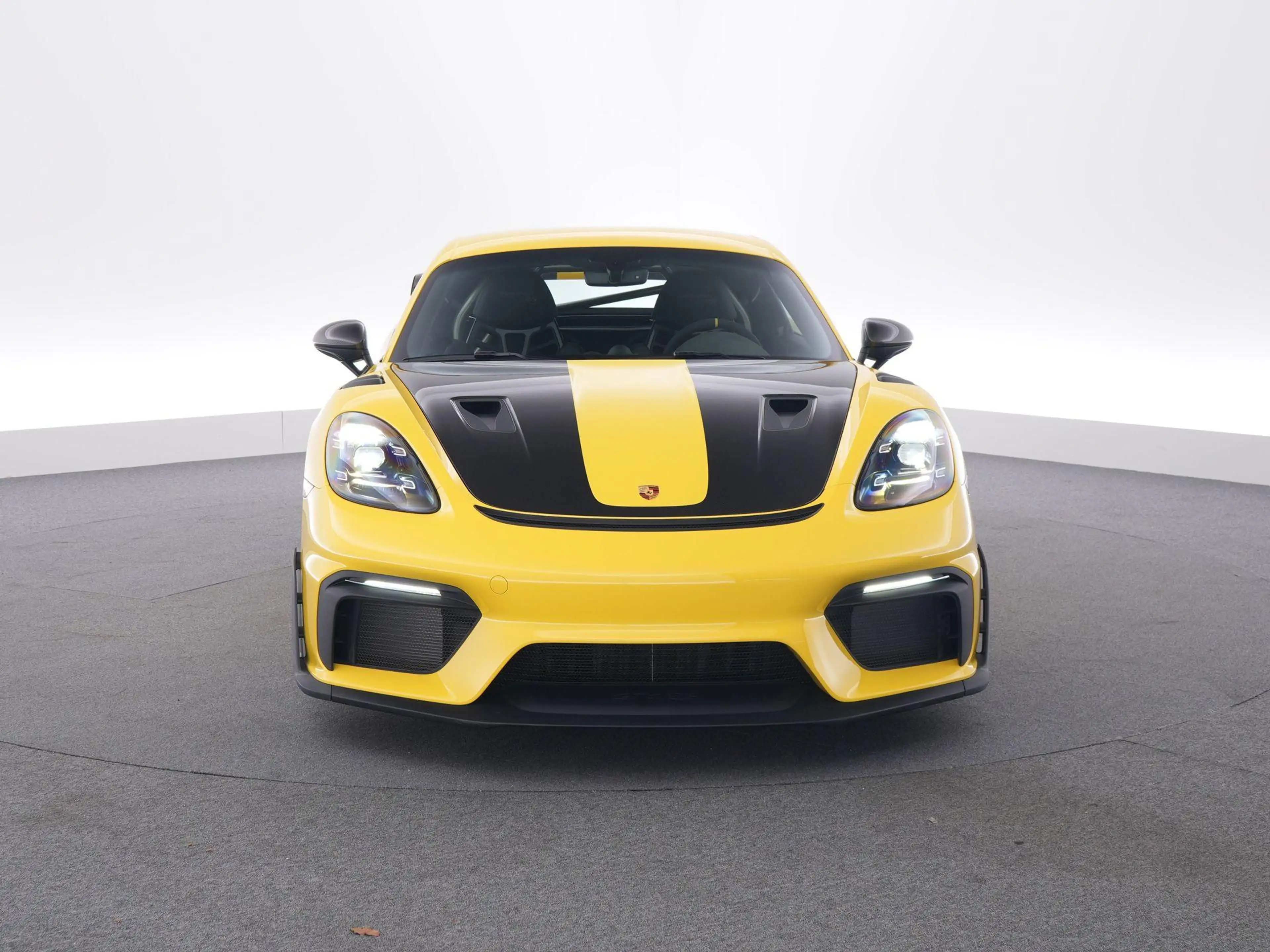 Porsche 718 GT4 RS — photo 8