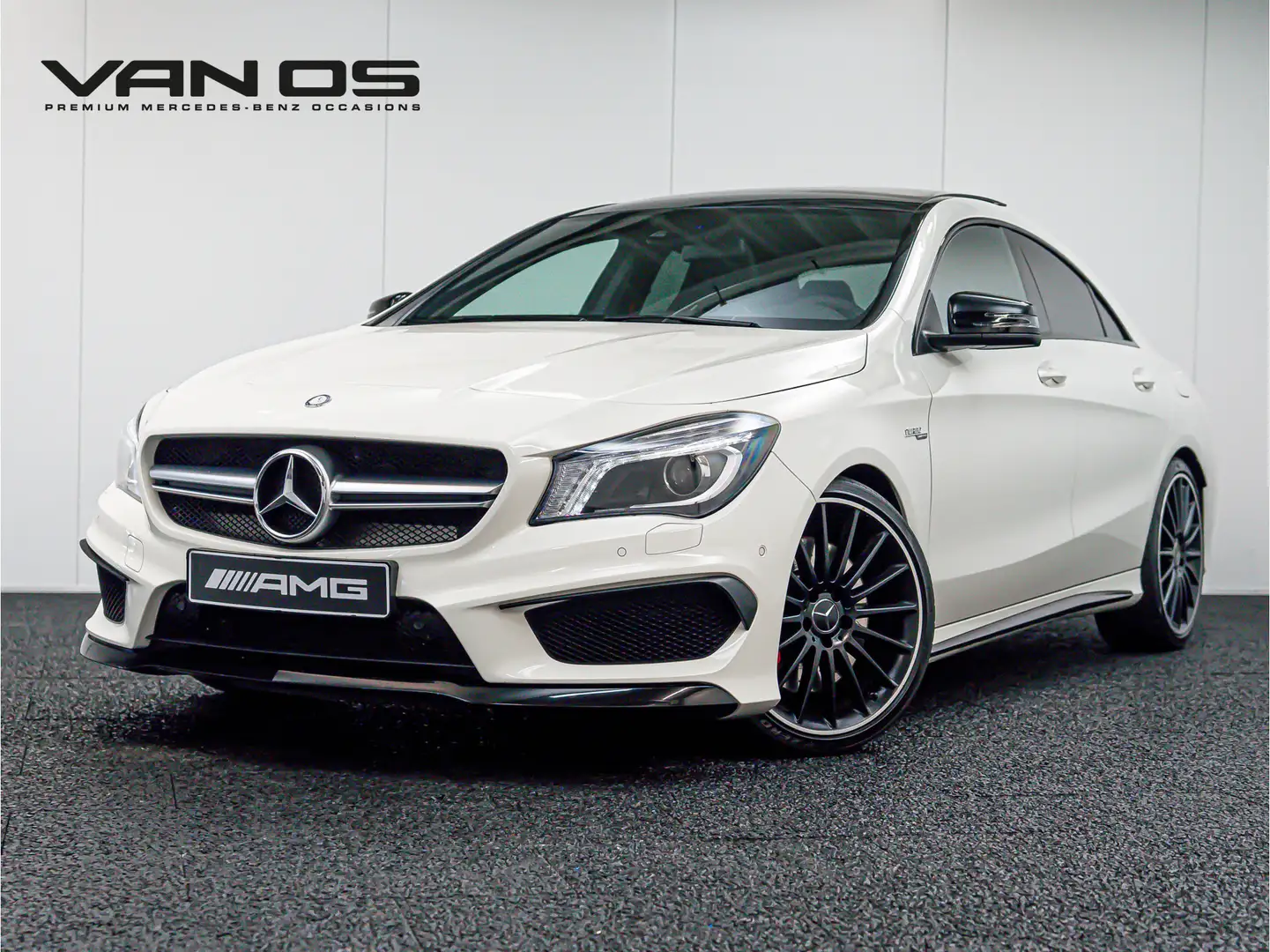 Mercedes-Benz CLA 45 AMG 4MATIC | Performance stoelen | Pano Wit - 1