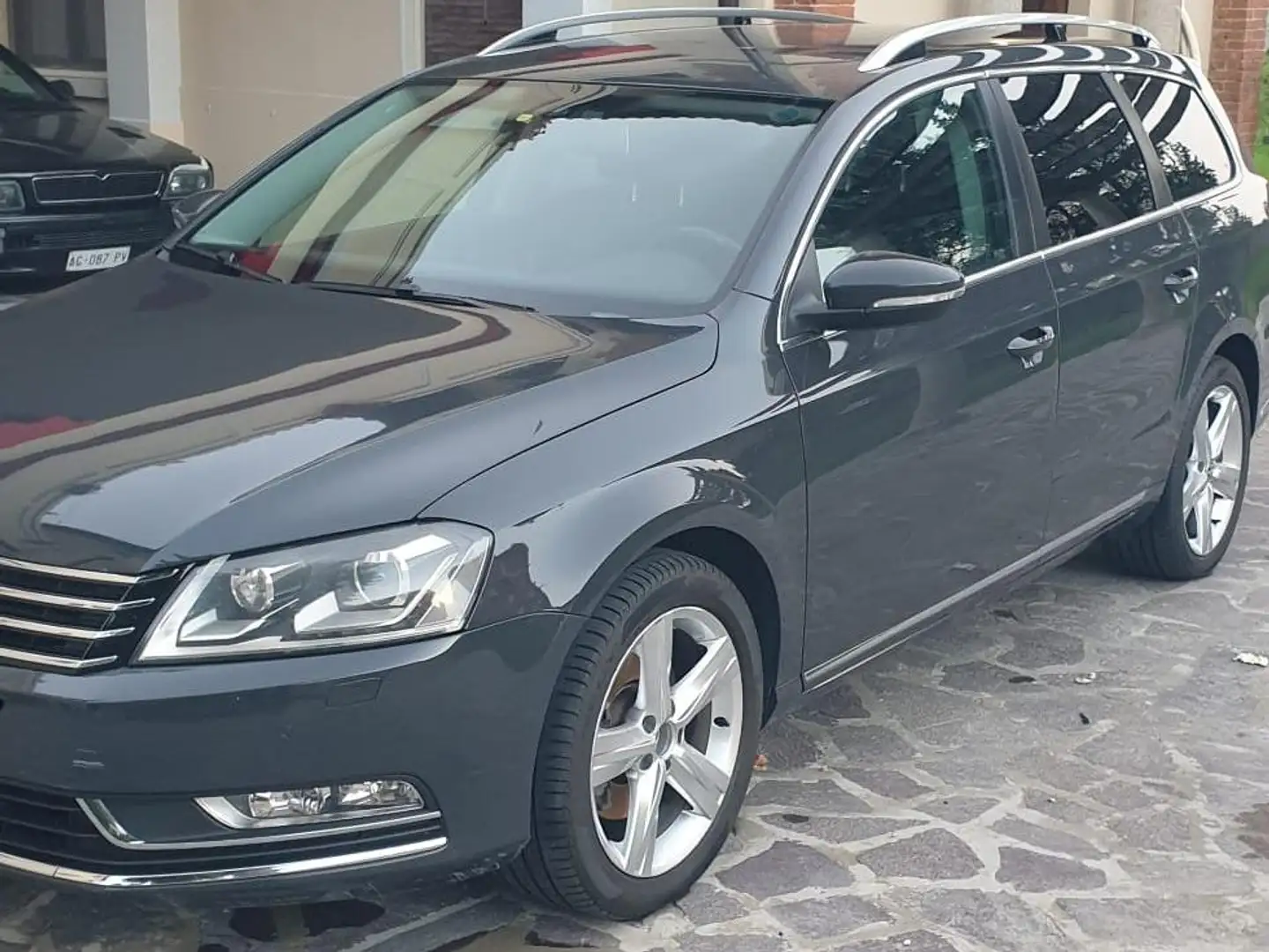 Volkswagen Passat Variant 2011 Variant1.4 TSI Comfortline ecofuel 150 CV dsg Schwarz - 2