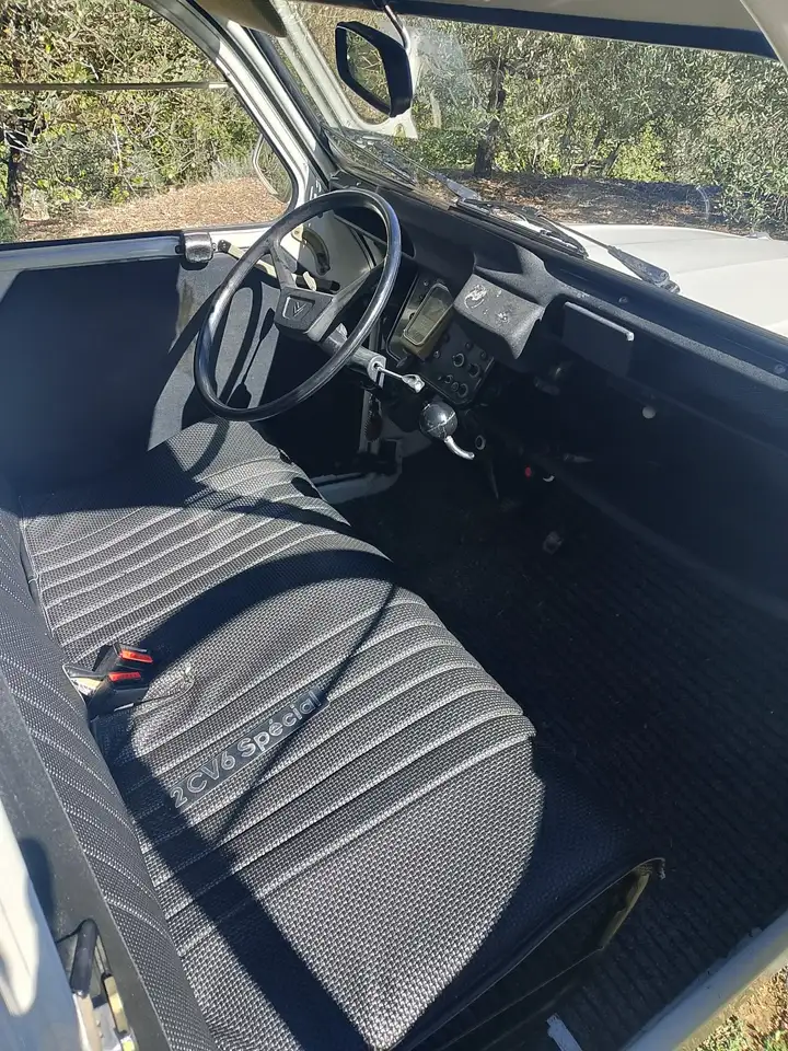 Citroen 2CV6 0.6 Special, foto 6