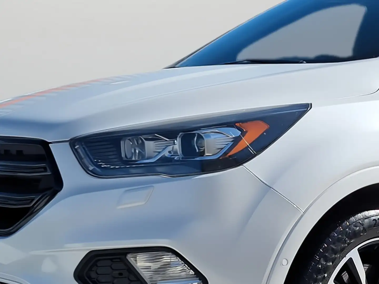 Ford Kuga 2.0 TDCi 110kW 4x4 A-S-S ST-Line Blanco - 2