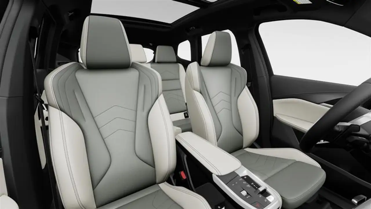 BMW X1 photo BMW X1