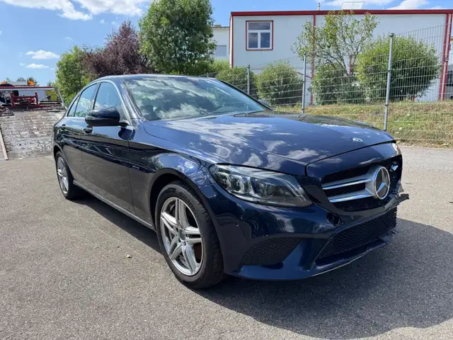 Mercedes-Benz C 300 C Limousine C 300 e