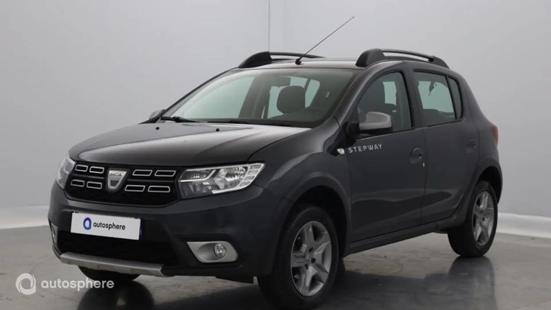 Dacia Sandero 0.9 TCe 90ch Stepway - 19 - 1