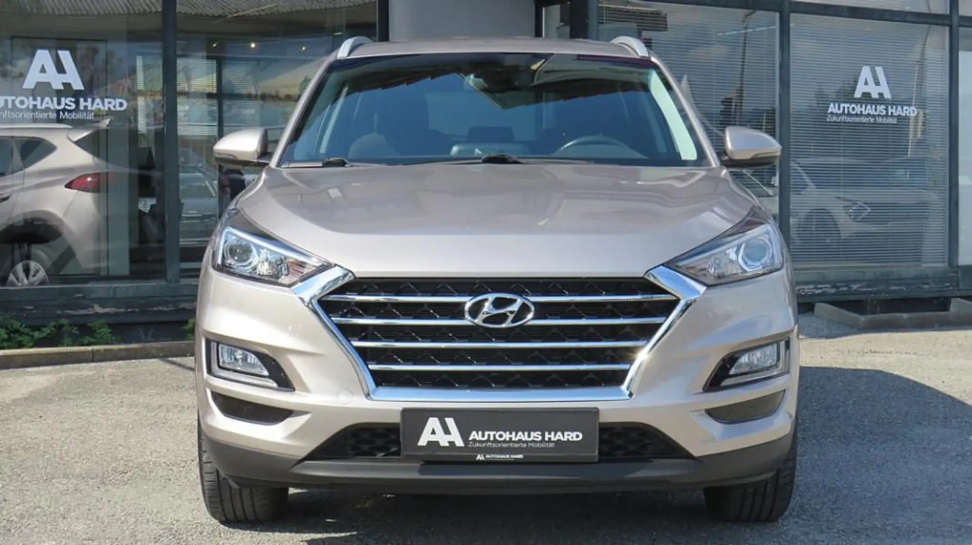 Hyundai TUCSON Tucson 1,6 GDI Level 3 MT6 Grau - 2