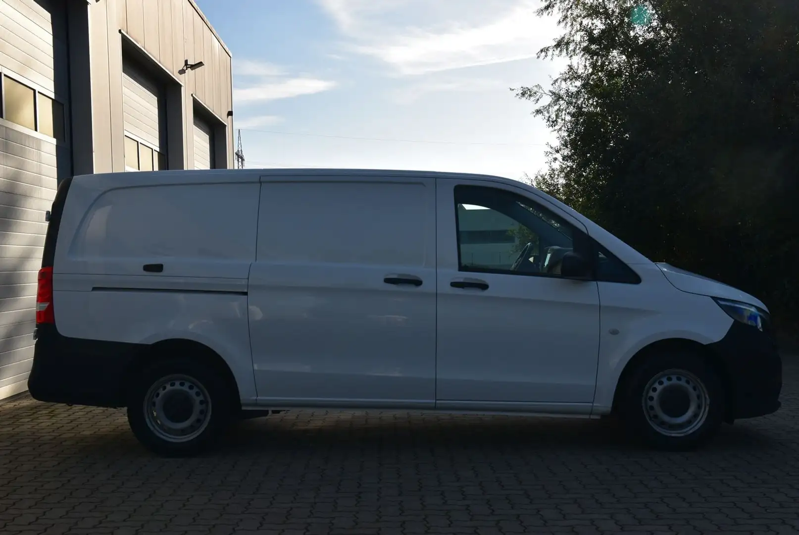 Mercedes-Benz Vito 116 CDI RWD lang SHZ/Klima/Kamera/DAB Weiß - 2