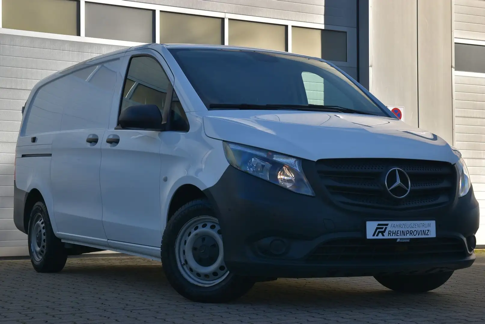 Mercedes-Benz Vito 116 CDI RWD lang SHZ/Klima/Kamera/DAB Weiß - 1