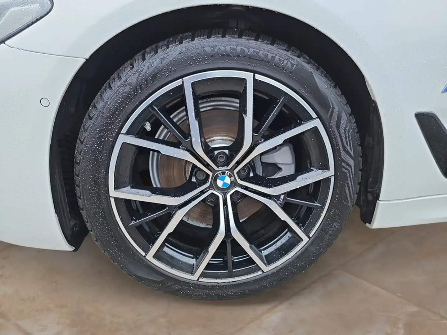 BMW 520 d M Sportpaket + GARANTIE-bis-05.2028 Blanc - 2