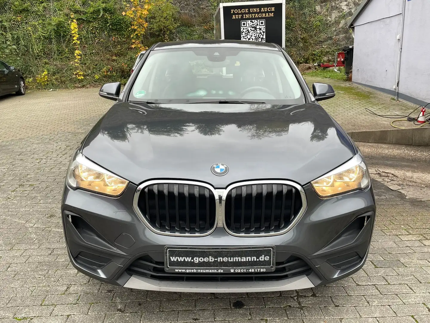 BMW X1 sDrive 18 d Grau - 2