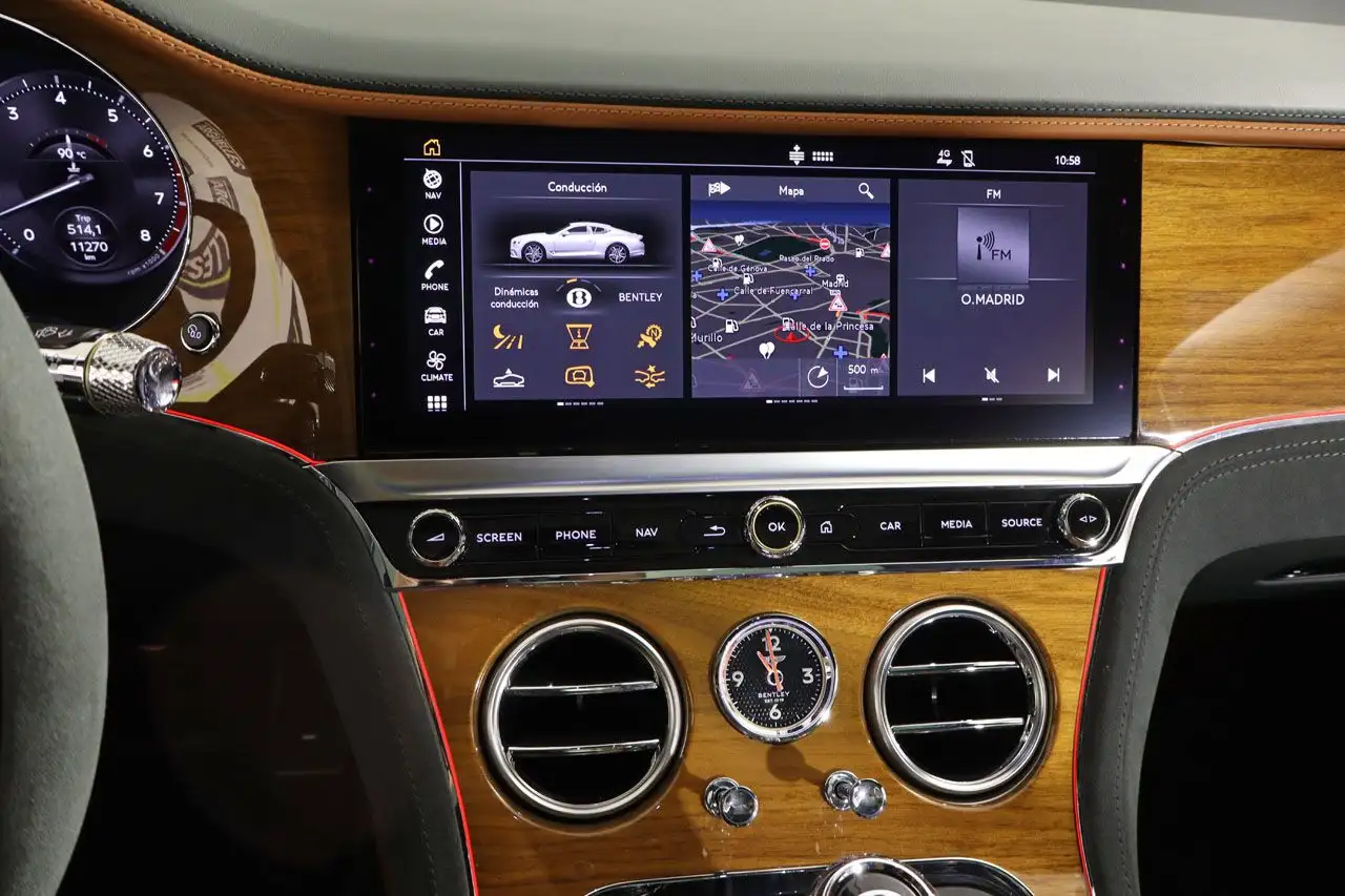 Bentley Continental GT 2022 — фото 15