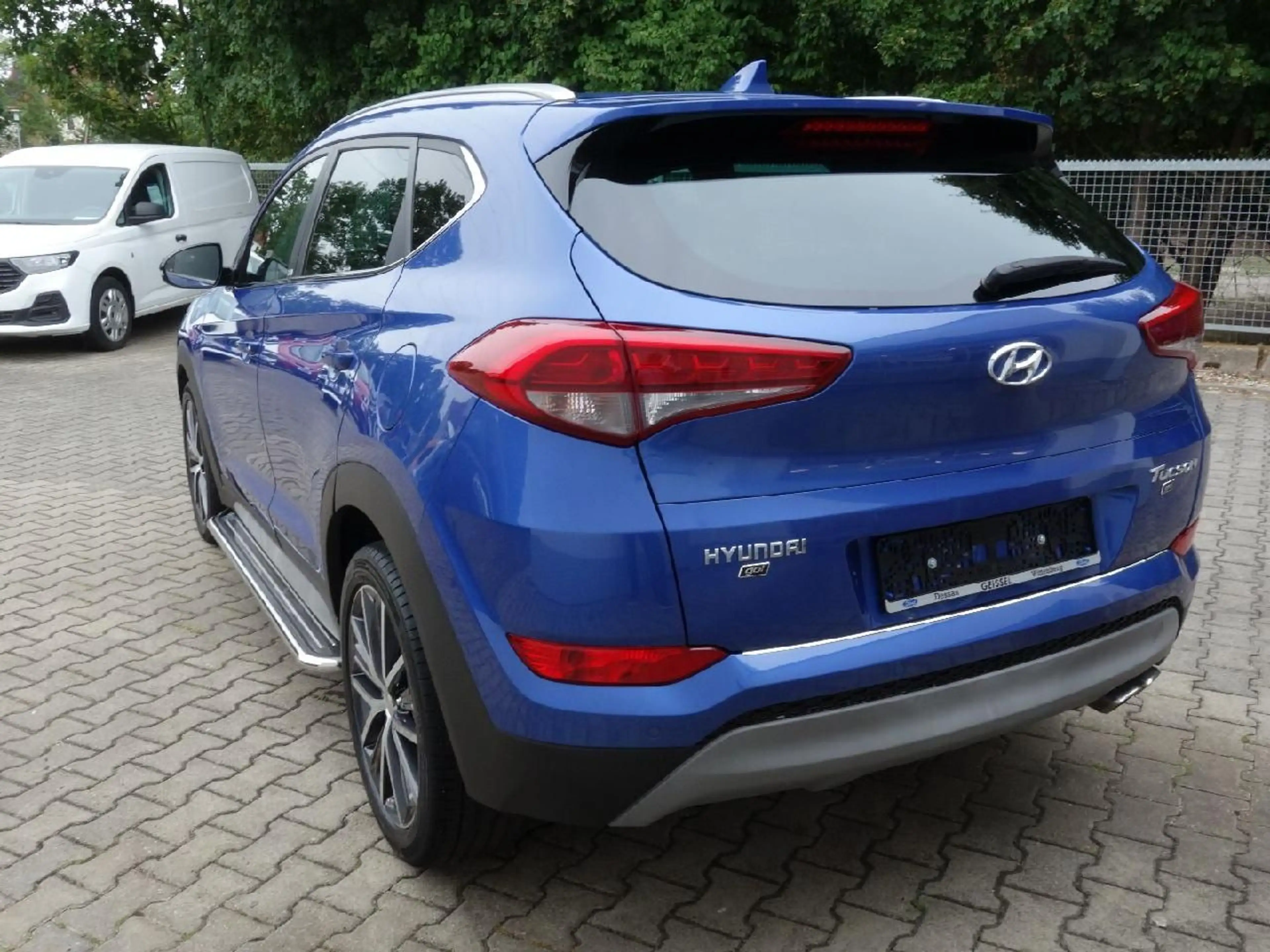 Hyundai TUCSON Passion + 2WD Autom NAVI DAB Winterp — photo 5