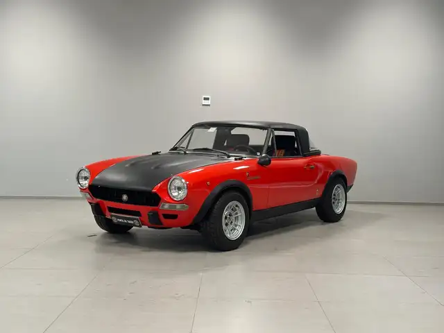Fiat 124 Spider Abarth rally